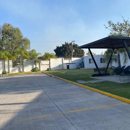 Hotel Bugari Aeropuerto Guadalajara Las Pintas Exterior foto